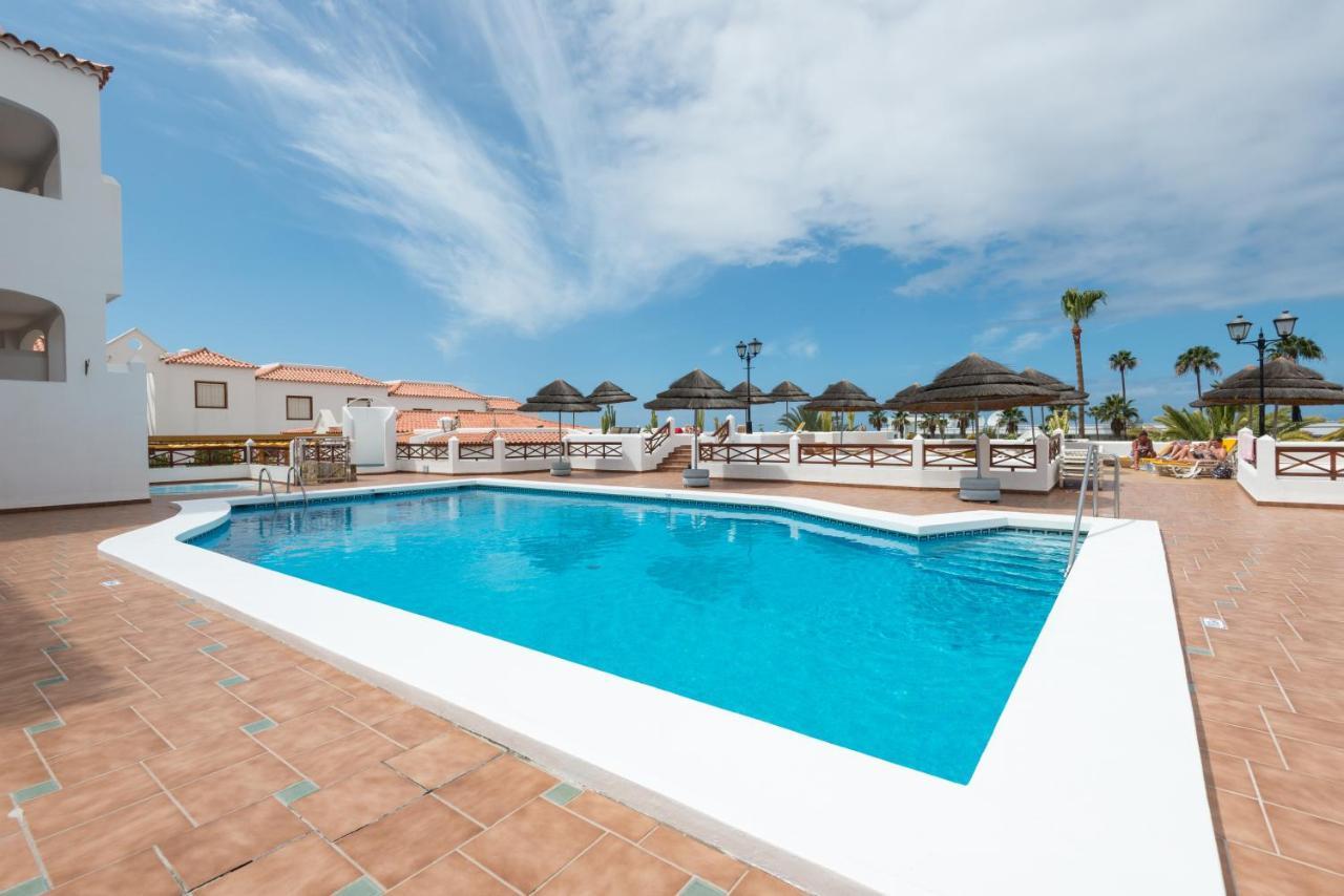 Apartamentos El Beril Costa Adeje Екстер'єр фото