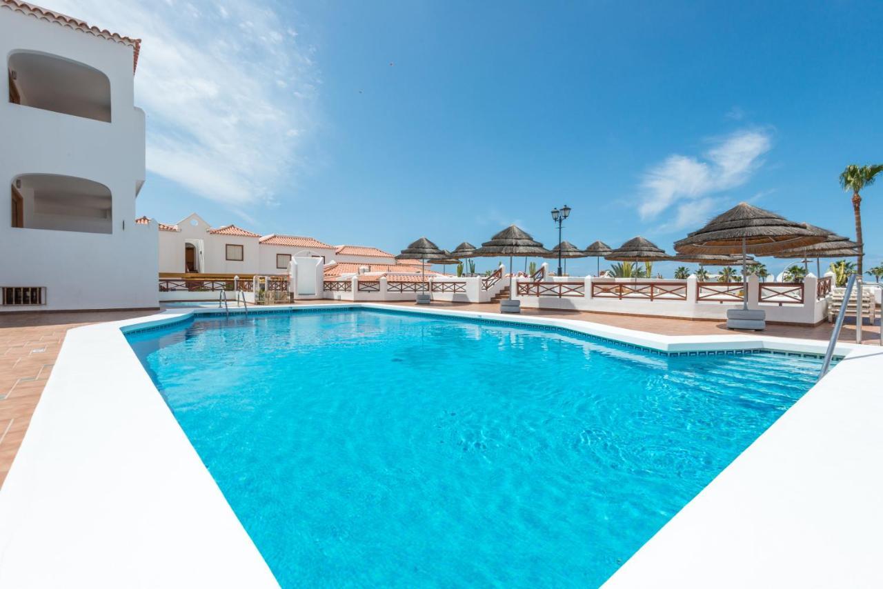 Apartamentos El Beril Costa Adeje Екстер'єр фото