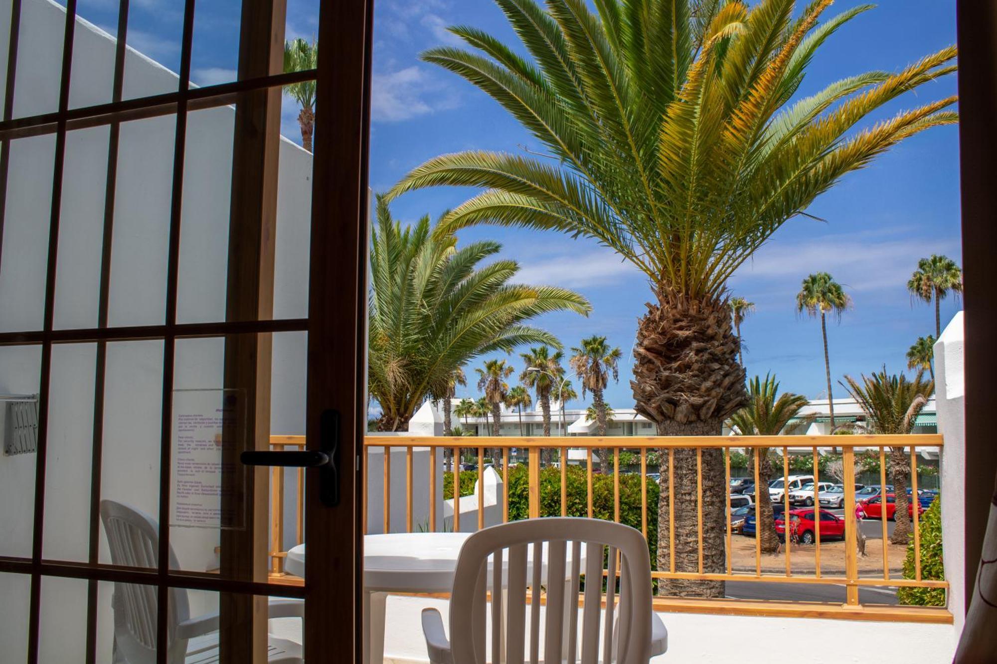 Apartamentos El Beril Costa Adeje Екстер'єр фото