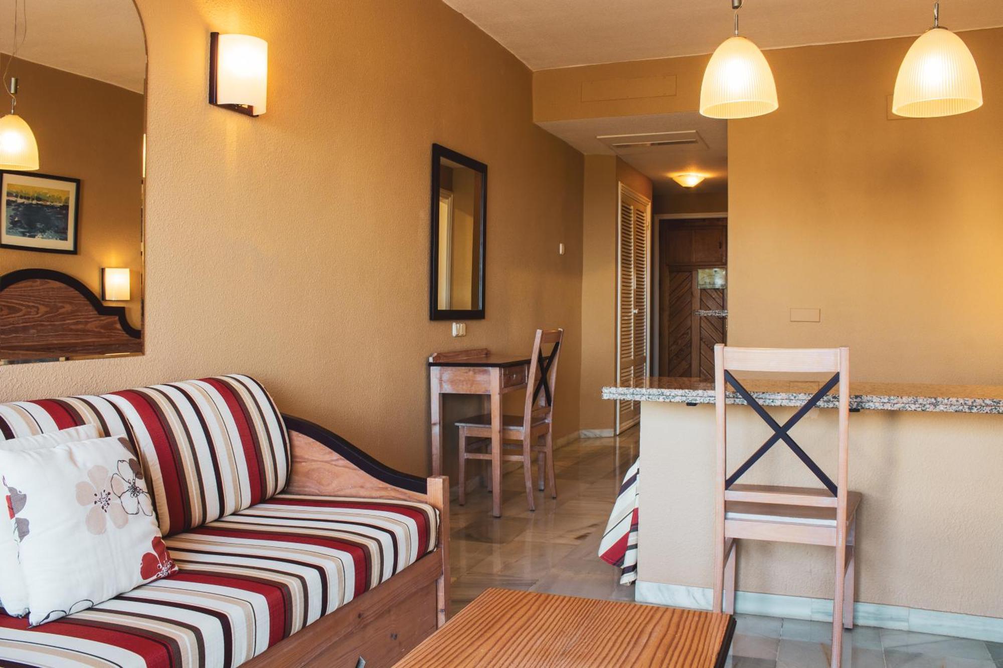 Apartamentos El Beril Costa Adeje Екстер'єр фото